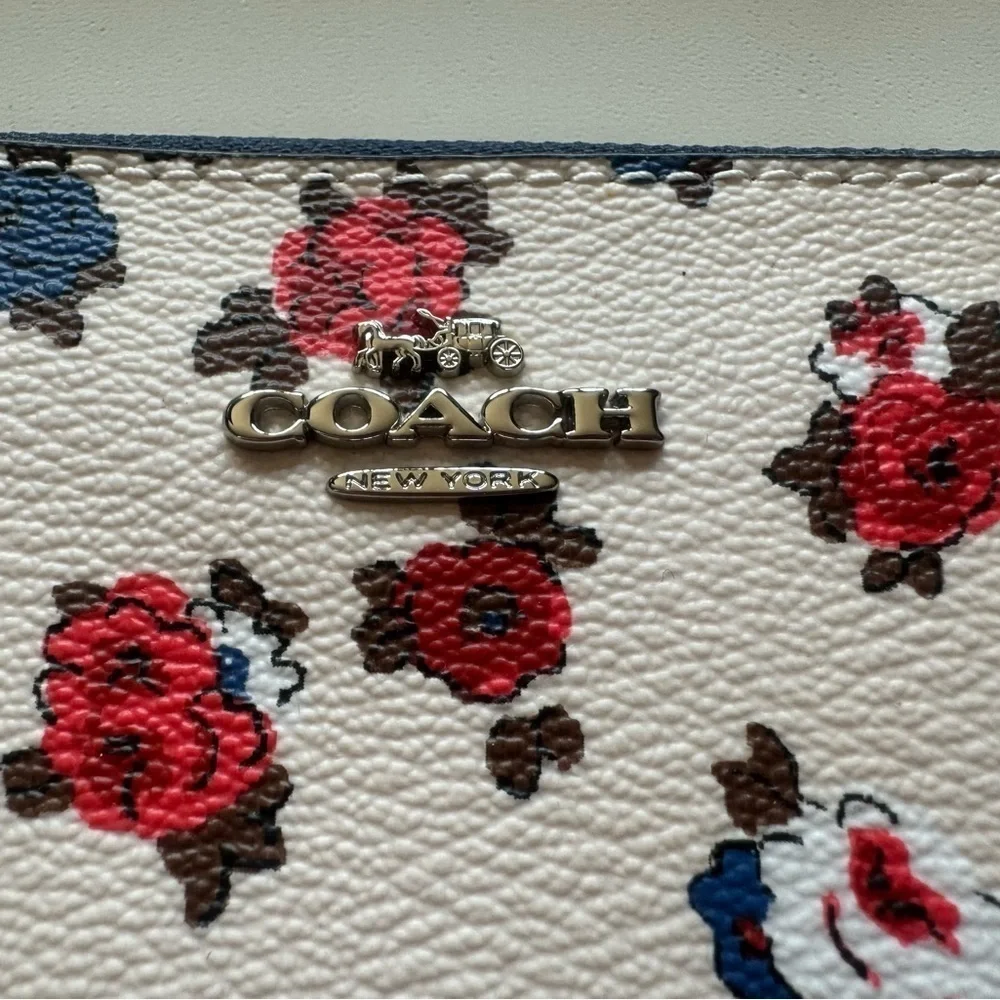 Coach floral print zipper around long wallet, beautiful flower, NWT in box.
